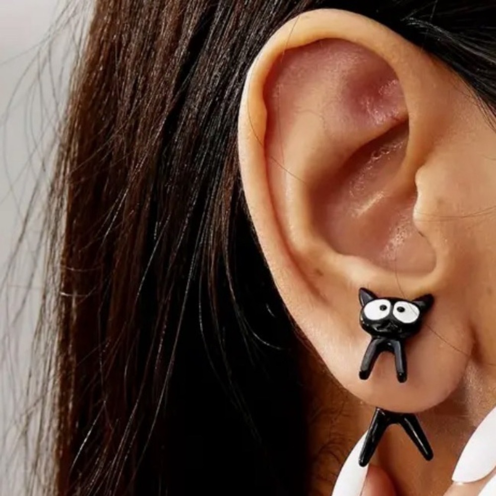 Super cute black cat earrings 😺 with butt for post funny cartoon kitten - Picture 2 of 2